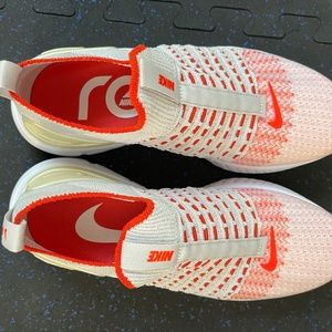 Nike React Phantom Run Flyknit 2 ‘Vast Grey Orange’